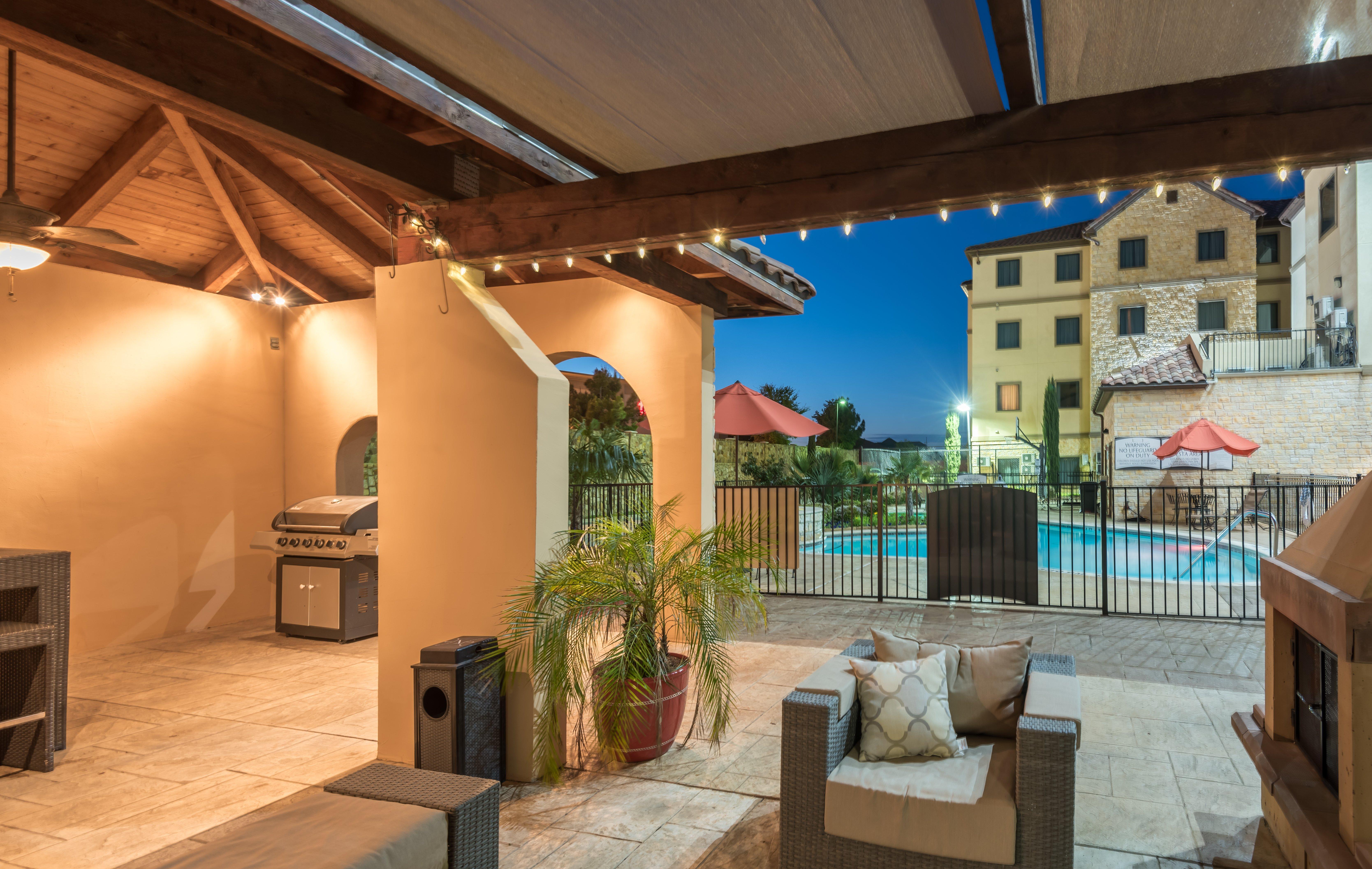 Staybridge Suites Dfw Airport North By Ihg Irving Bagian luar foto